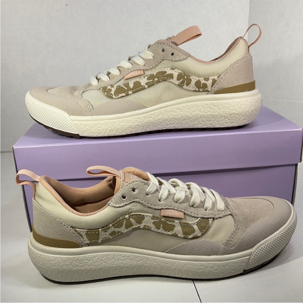 Vans Women's Cream and Tan Ultrarange